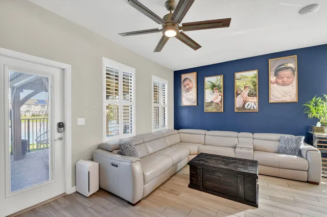 $3,100 | 2829 Bard Street, Palm Springs, FL 33406