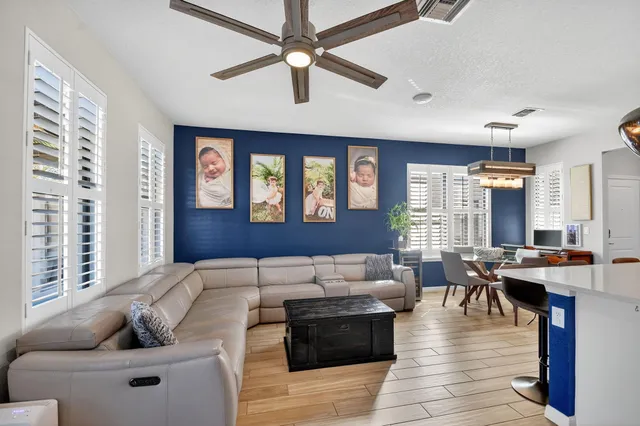 $3,100 | 2829 Bard Street, Palm Springs, FL 33406