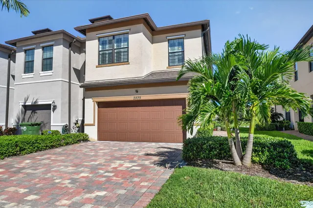 $3,100 | 2829 Bard Street, Palm Springs, FL 33406