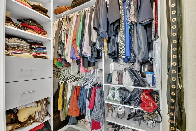 $3,100 | 2829 Bard Street, Palm Springs, FL 33406