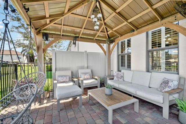 $3,100 | 2829 Bard Street, Palm Springs, FL 33406