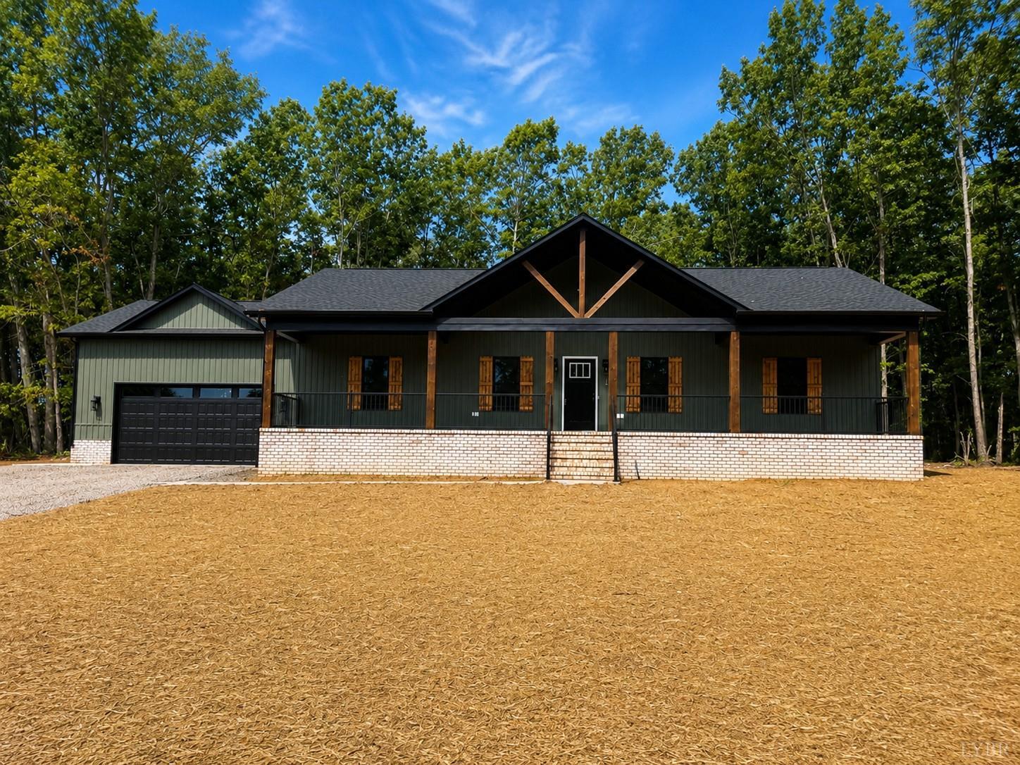 447 Morning Star Road Appomattox, VA 24522 - Photo 1 of 41 Gallery Image 1