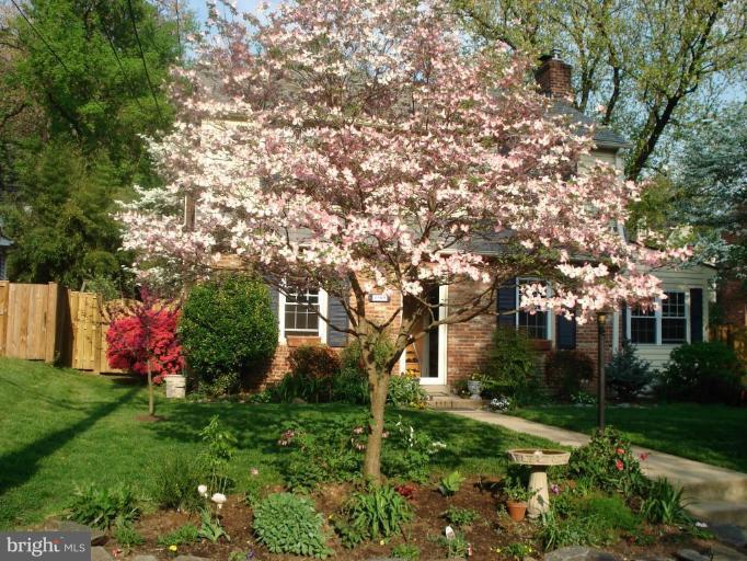 7909 Chelton Road Bethesda, MD 20814 - Photo 24 of 29 Exterior #2