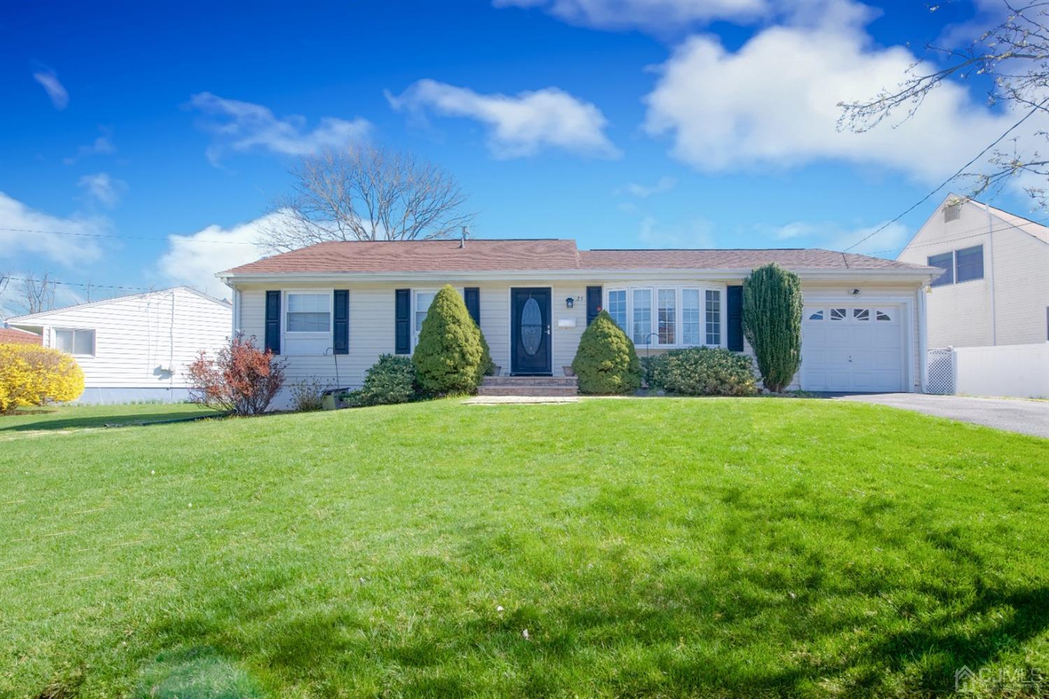 25 Ridgeview Road Jamesburg, NJ 08831 - Photo 1 of 23 Gallery Image 1