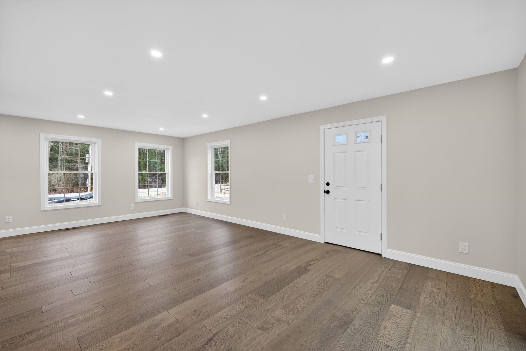 335 Raymond Road Chester, NH 03036 - Photo 21 of 49