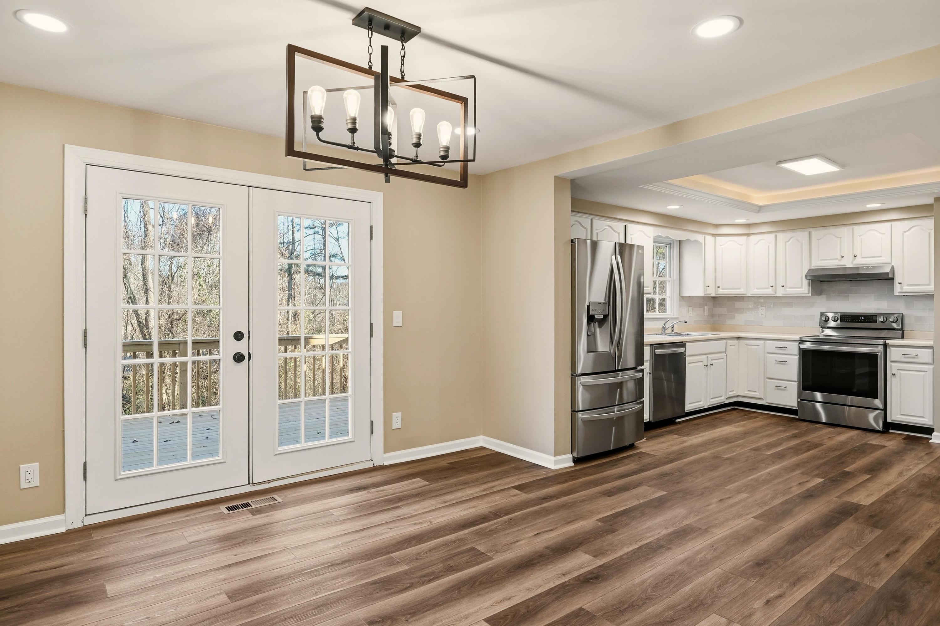 128 Myrtle Lane Ooltewah, TN 37363 - Photo 14 of 42 Dining Room