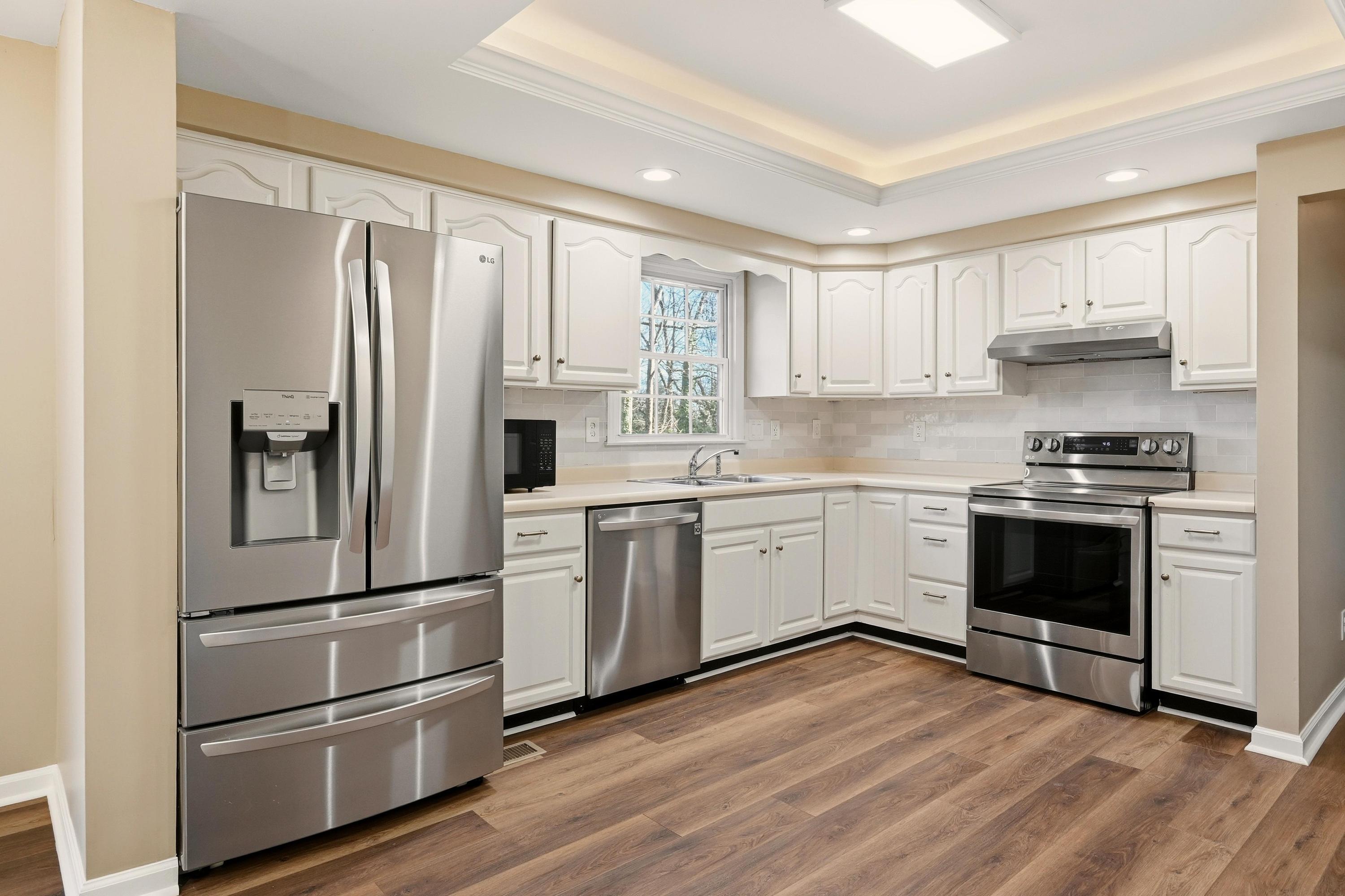 128 Myrtle Lane Ooltewah, TN 37363 - Photo 15 of 42 Kitchen