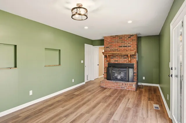 $415,000 | 128 Myrtle Lane, Ooltewah, TN 37363