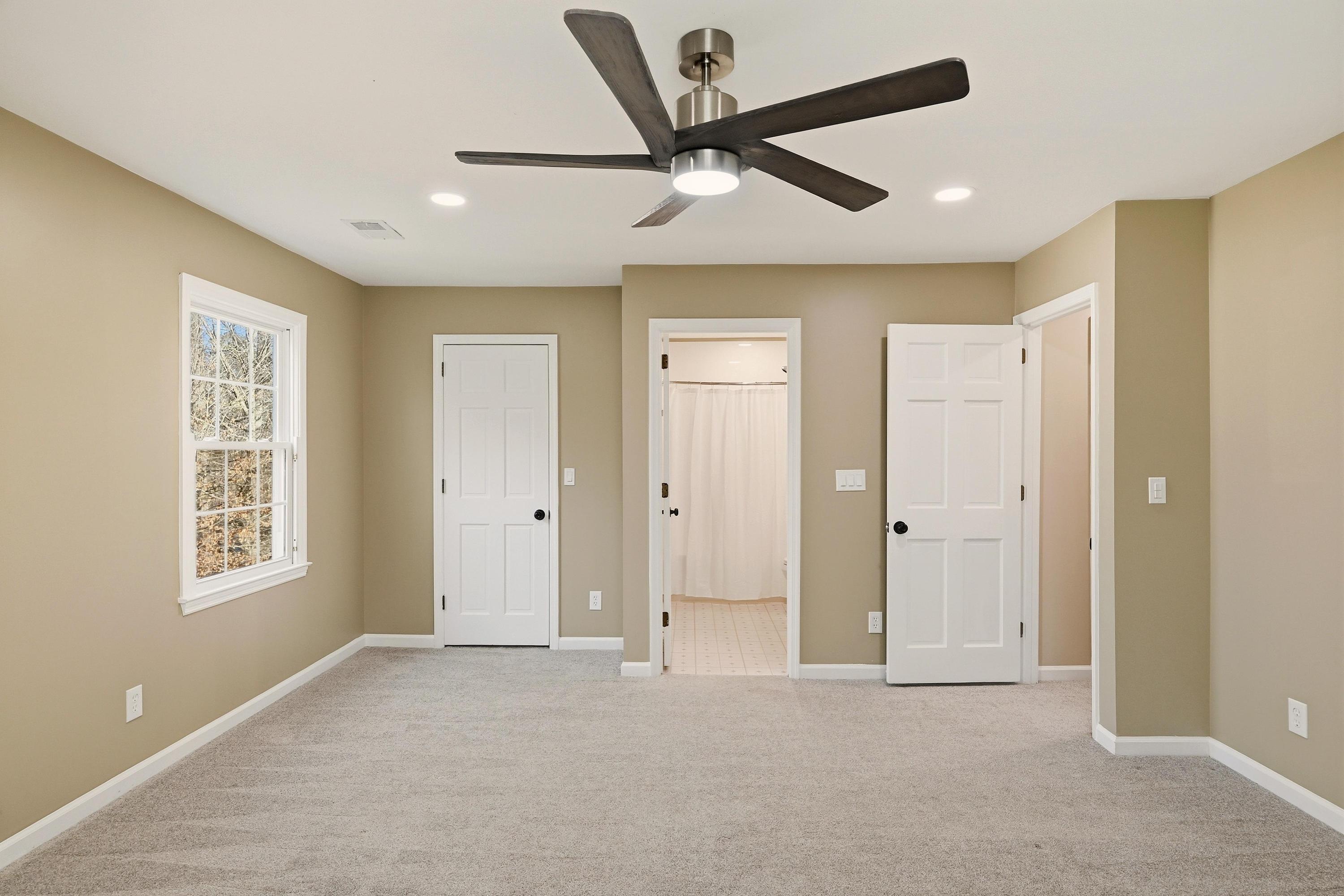 128 Myrtle Lane Ooltewah, TN 37363 - Photo 21 of 42 Primary Bedroom