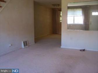 1638 Ashurst Road Philadelphia, PA 19151 - Photo 2 of 6 Gallery Image 2