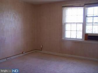 1638 Ashurst Road Philadelphia, PA 19151 - Photo 4 of 6 Gallery Image 4