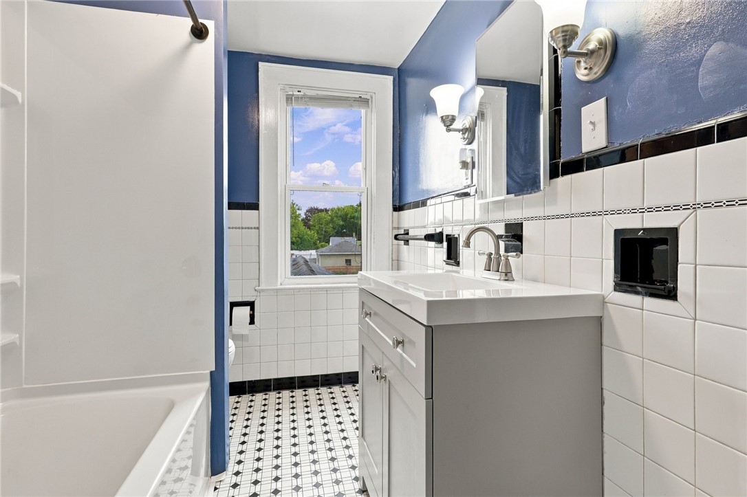 130 Pollard Avenue Rochester, NY 14612 - Photo 18 of 33 Gallery Image 18