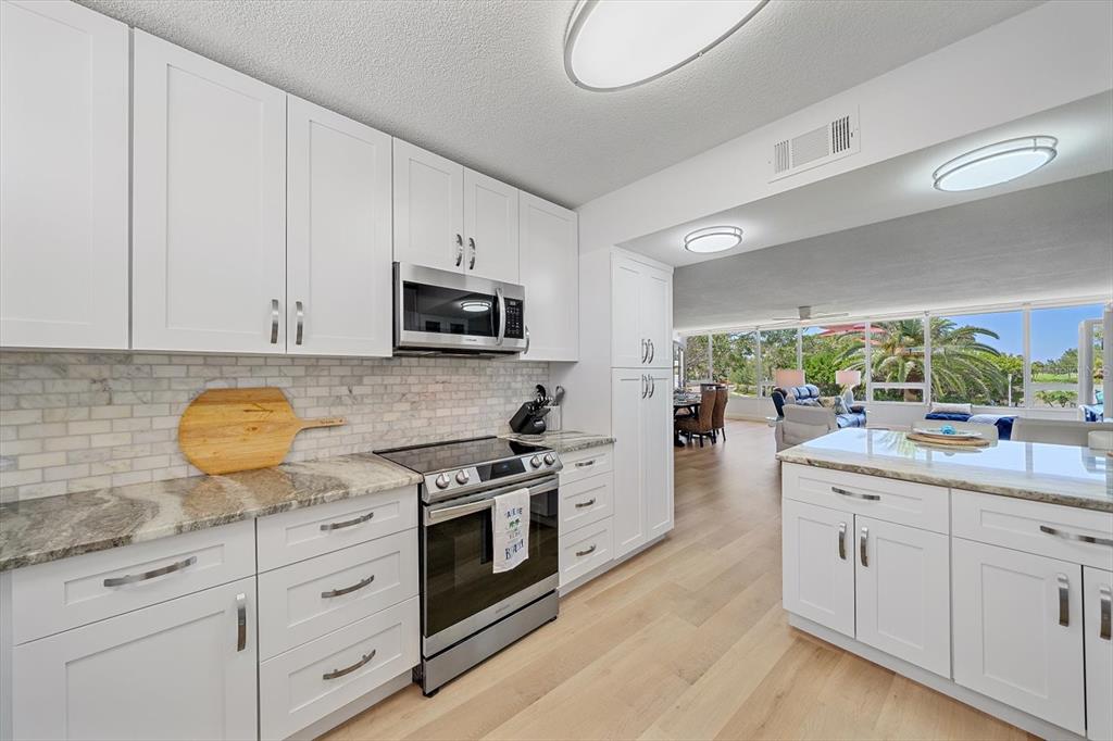 100 Sands Point Road, Unit 225 Longboat Key, FL 34228 - Photo 27 of 41