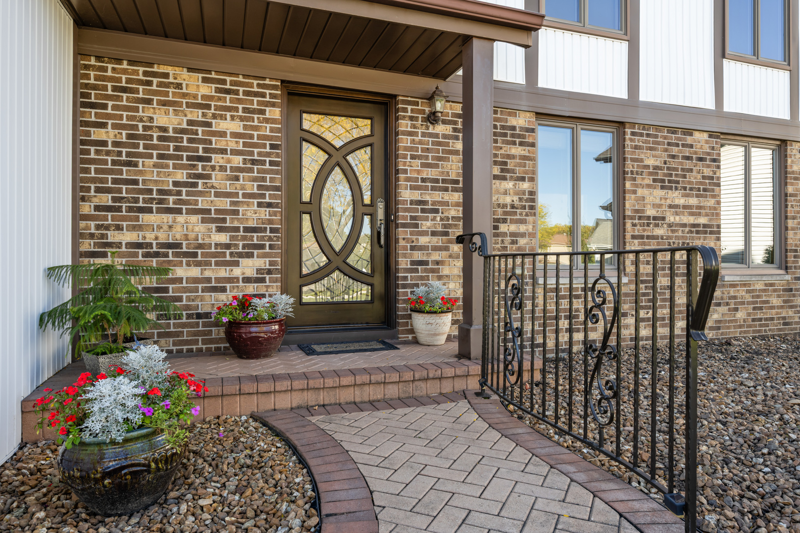 1312 Saddle Row Addison, IL 60101 - Photo 4 of 35