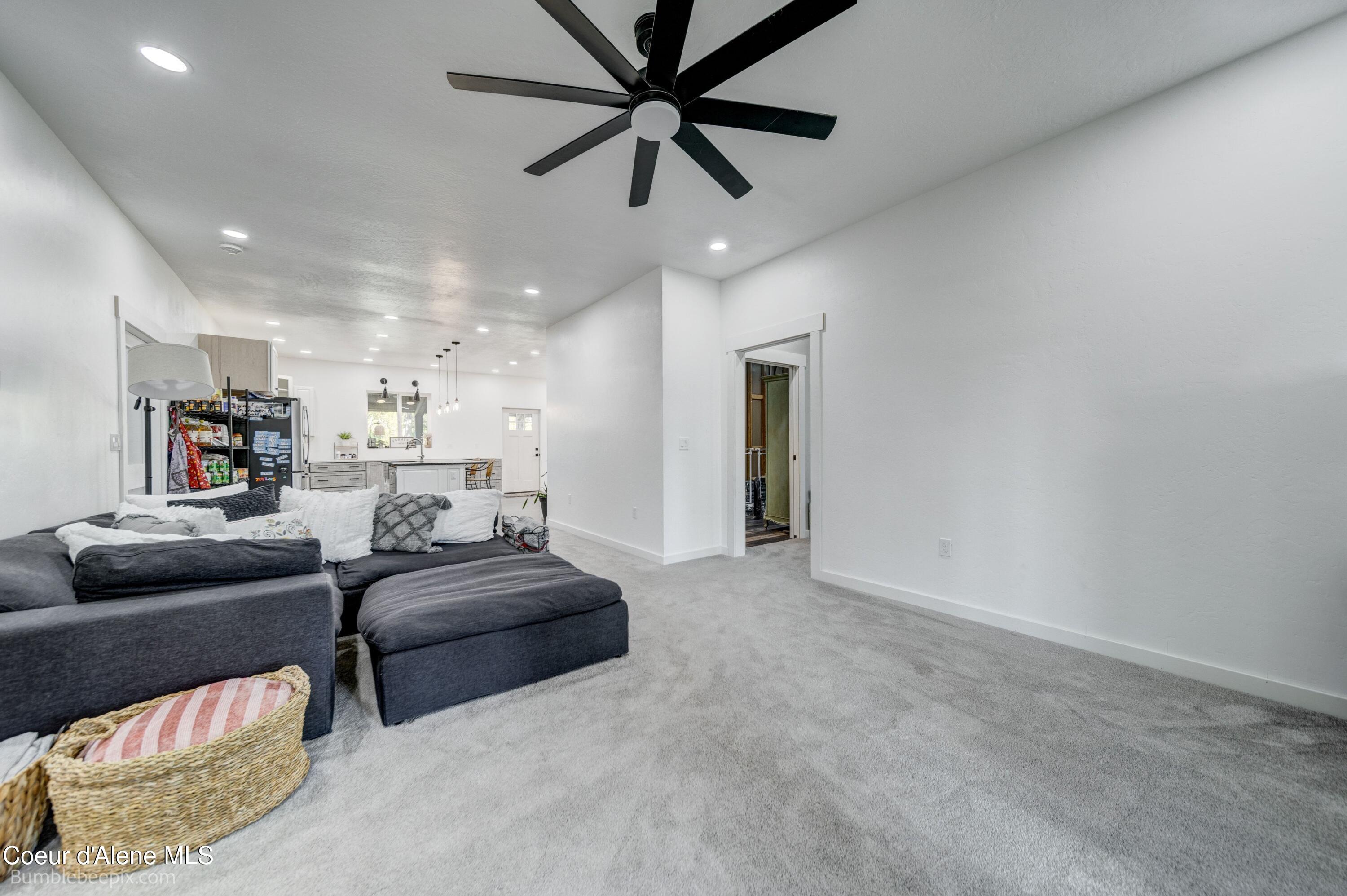 2760 South Sagle Road Sagle, ID 83860 - Photo 21 of 61 024_bb193571-24_970