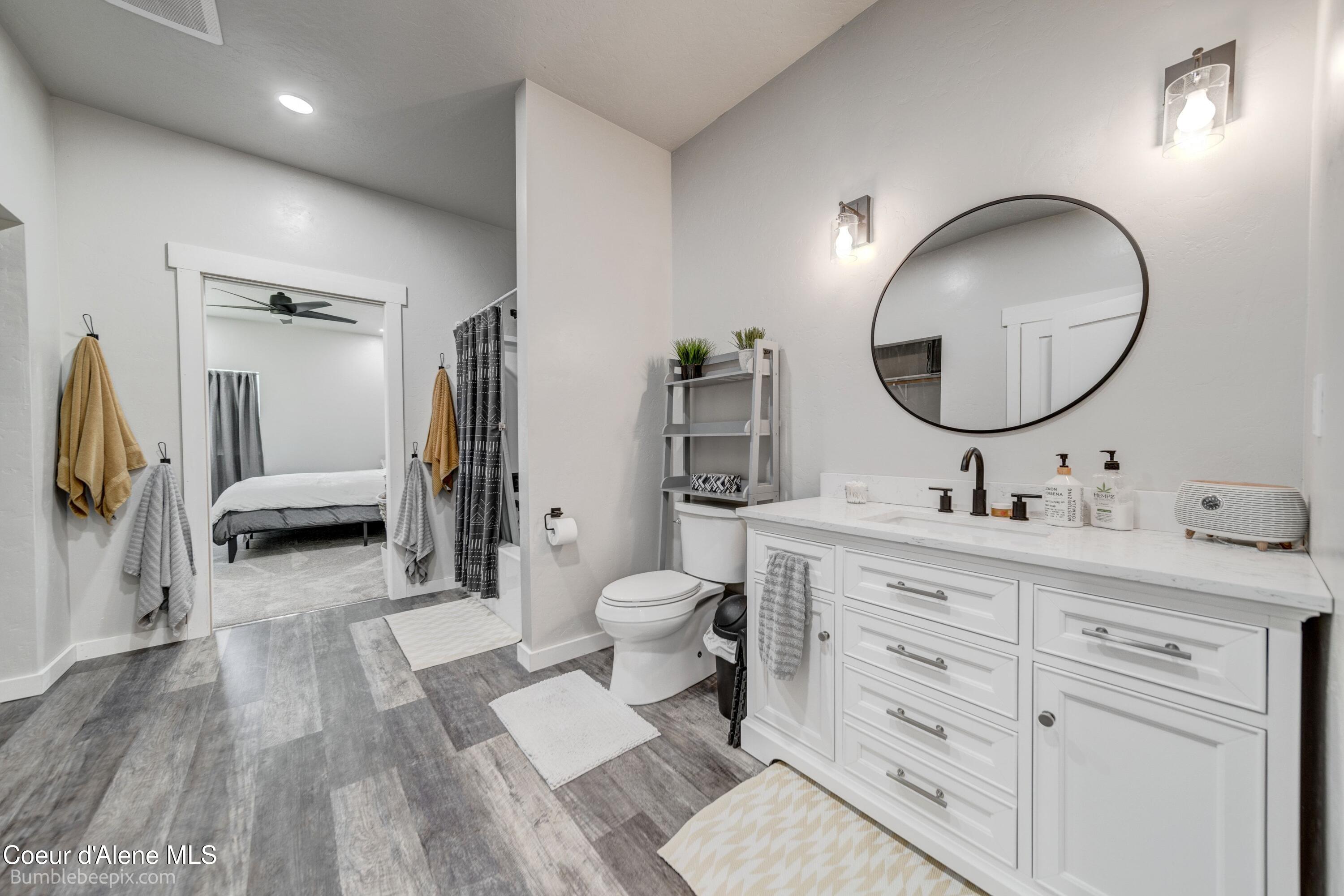 2760 South Sagle Road Sagle, ID 83860 - Photo 27 of 61 030_bb193571-30_26