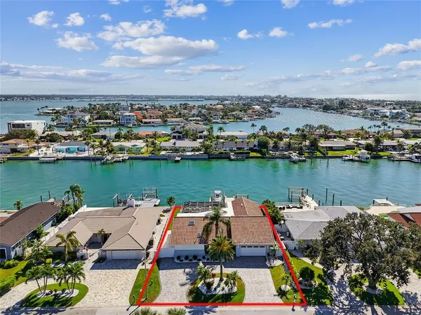 $2,089,000 | 320 Belle Isle Avenue, Belleair Beach, FL 33786