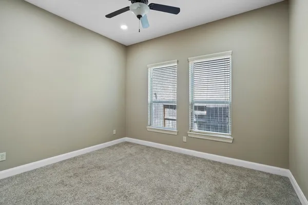 $4,900 | 27527 Stonebrook Manor Lane, Katy, TX 77494