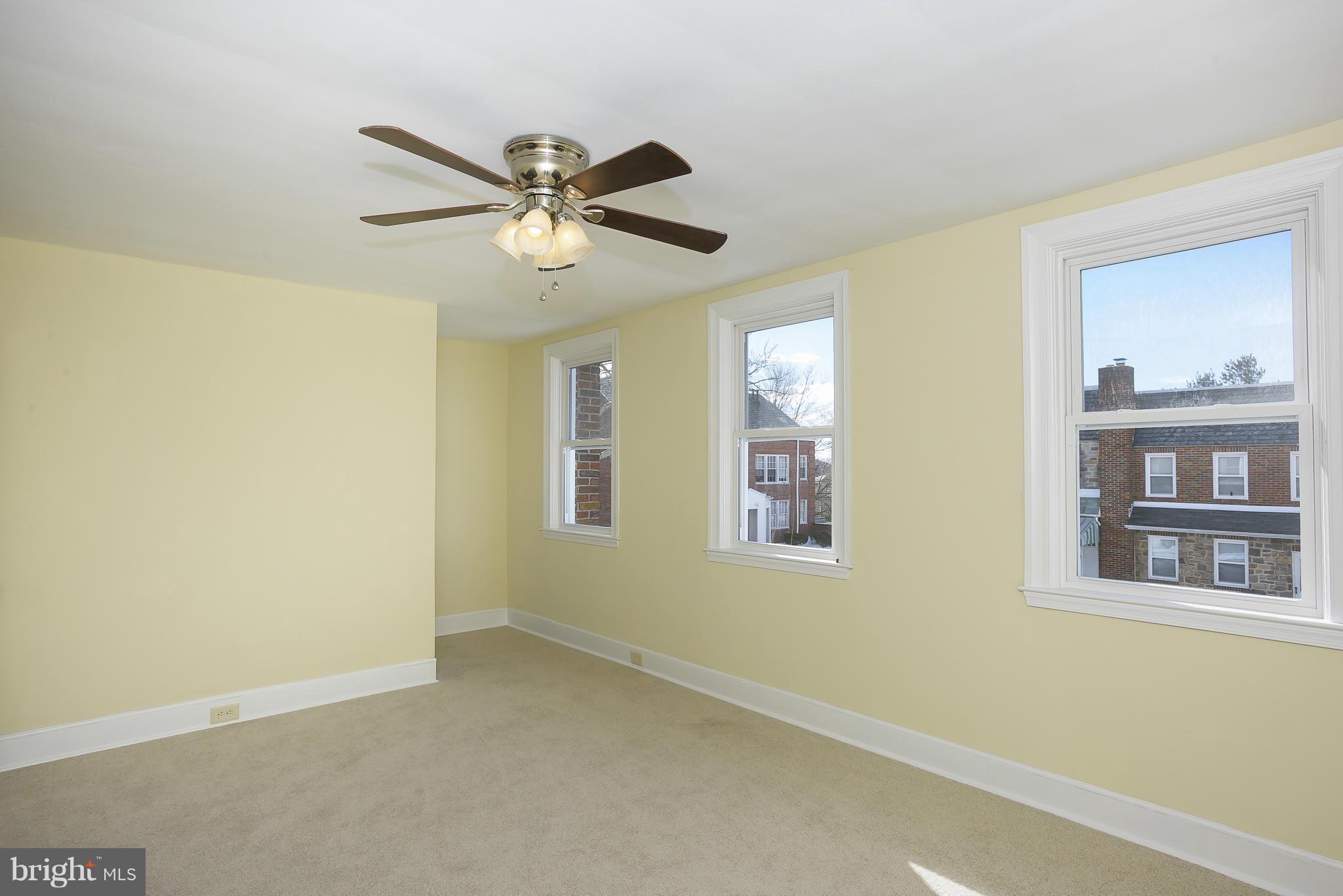 921 Calwell Road Baltimore, MD 21229 - Photo 11 of 22 Bedroom