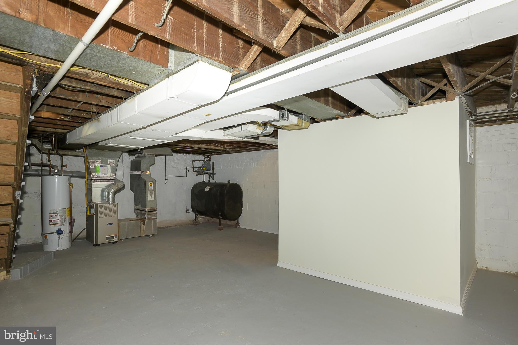 921 Calwell Road Baltimore, MD 21229 - Photo 18 of 22 Basement