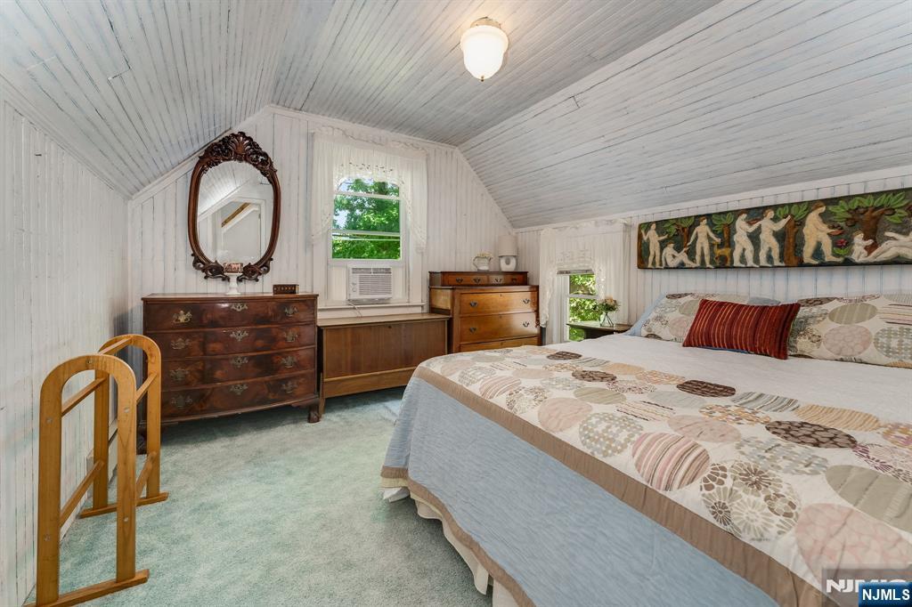 90 Ithanell Road Hopatcong, NJ 07843 - Photo 29 of 37 Gallery Image 29