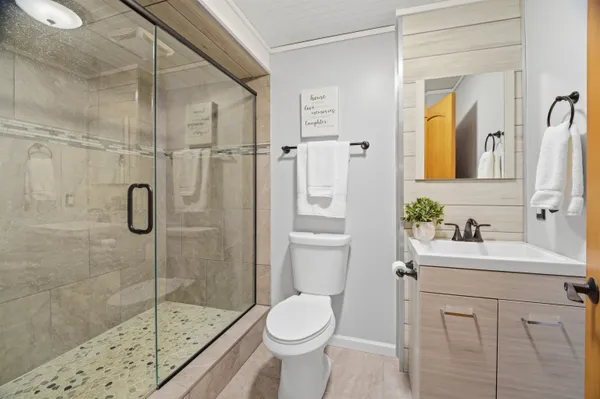 $425,000 | N9581 Hartford Lane, Appleton, WI 54915