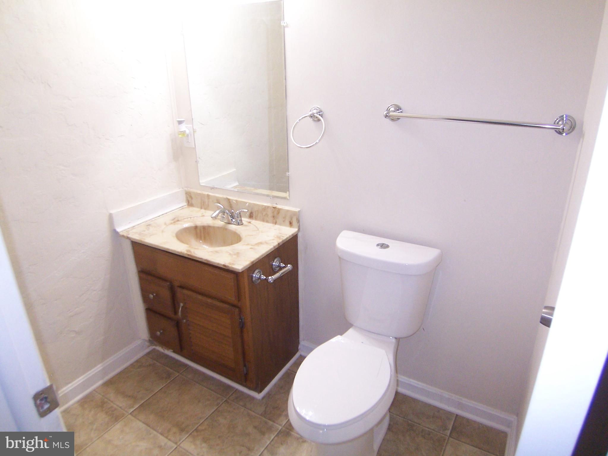17 Hyacinth Road Baltimore, MD 21234 - Photo 13 of 17