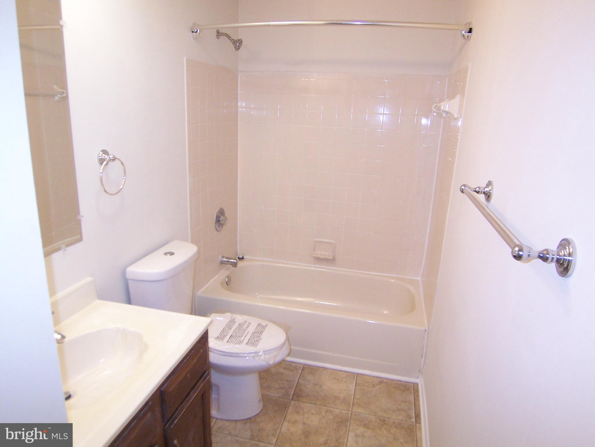 17 Hyacinth Road Baltimore, MD 21234 - Photo 15 of 17