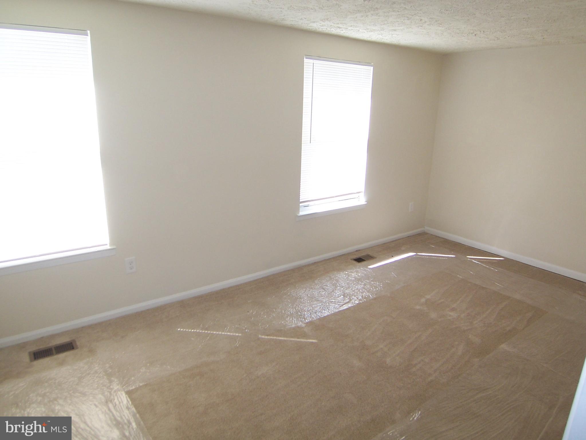 17 Hyacinth Road Baltimore, MD 21234 - Photo 9 of 17