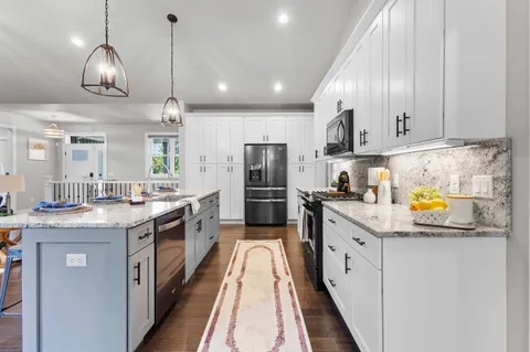 $695,000 | 816 Damascus Trail, Cottage Grove, WI 53527