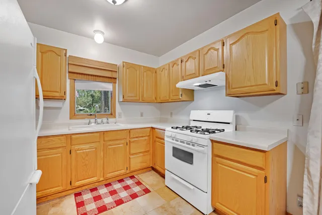 $294,900 | 514 Wildwood Avenue, St. Paul, MN 55110