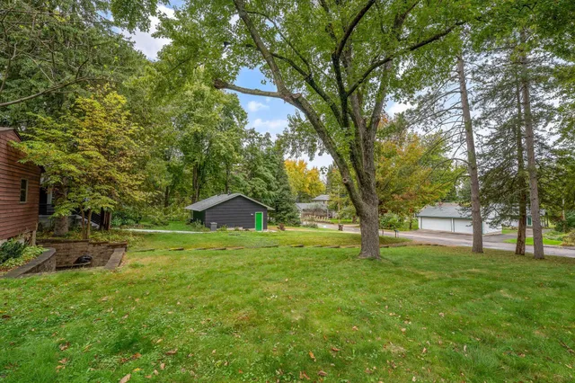 $294,900 | 514 Wildwood Avenue, St. Paul, MN 55110