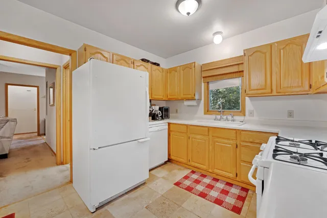 $294,900 | 514 Wildwood Avenue, St. Paul, MN 55110