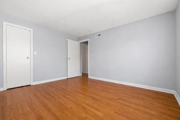 $2,500 | 5 Thoreau Court, Unit 21, Natick, MA 01760