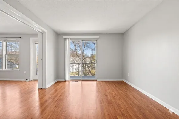 $2,500 | 5 Thoreau Court, Unit 21, Natick, MA 01760