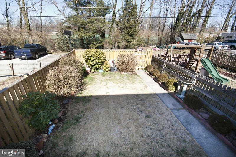 198 Stanmore Road Baltimore, MD 21212 - Photo 21 of 24 a view of outdoor space and yard