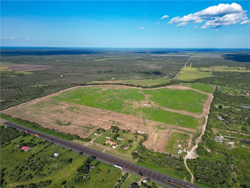 0 Us-281 Falfurrias, TX 78355 - Photo 1 of 10 a view of an ocean and beach