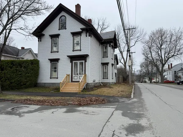 $349,500 | 126 Grove Street, Bangor, ME 04401