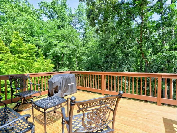 $949,000 | 658 Vinings Estates Drive Southeast, Mableton, GA 30126
