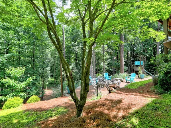 $949,000 | 658 Vinings Estates Drive Southeast, Mableton, GA 30126