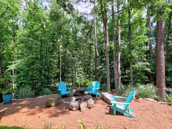 $949,000 | 658 Vinings Estates Drive Southeast, Mableton, GA 30126