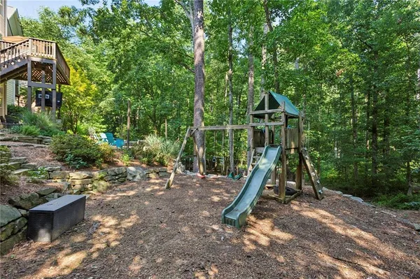 $949,000 | 658 Vinings Estates Drive Southeast, Mableton, GA 30126