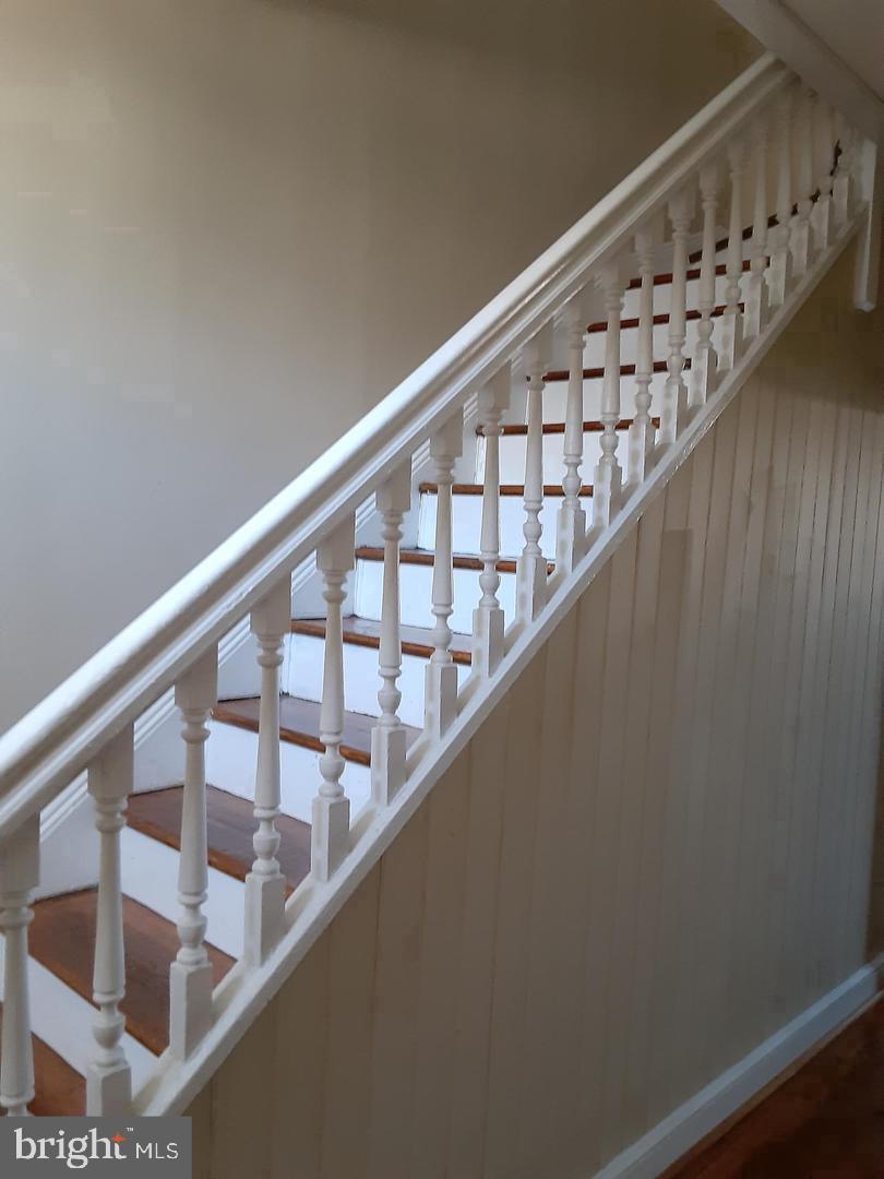 313 North Kent Street Winchester, VA 22601 - Photo 12 of 15 a view of entryway