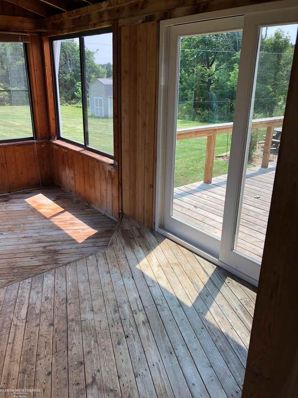 4749 Kidder Road Almont, MI 48003 - Photo 16 of 25
