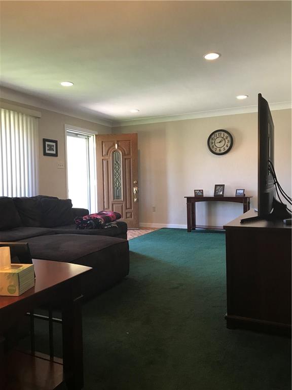 2379 Saunders Station Road Monroeville, PA 15146 - Photo 2 of 25 Gallery Image 2