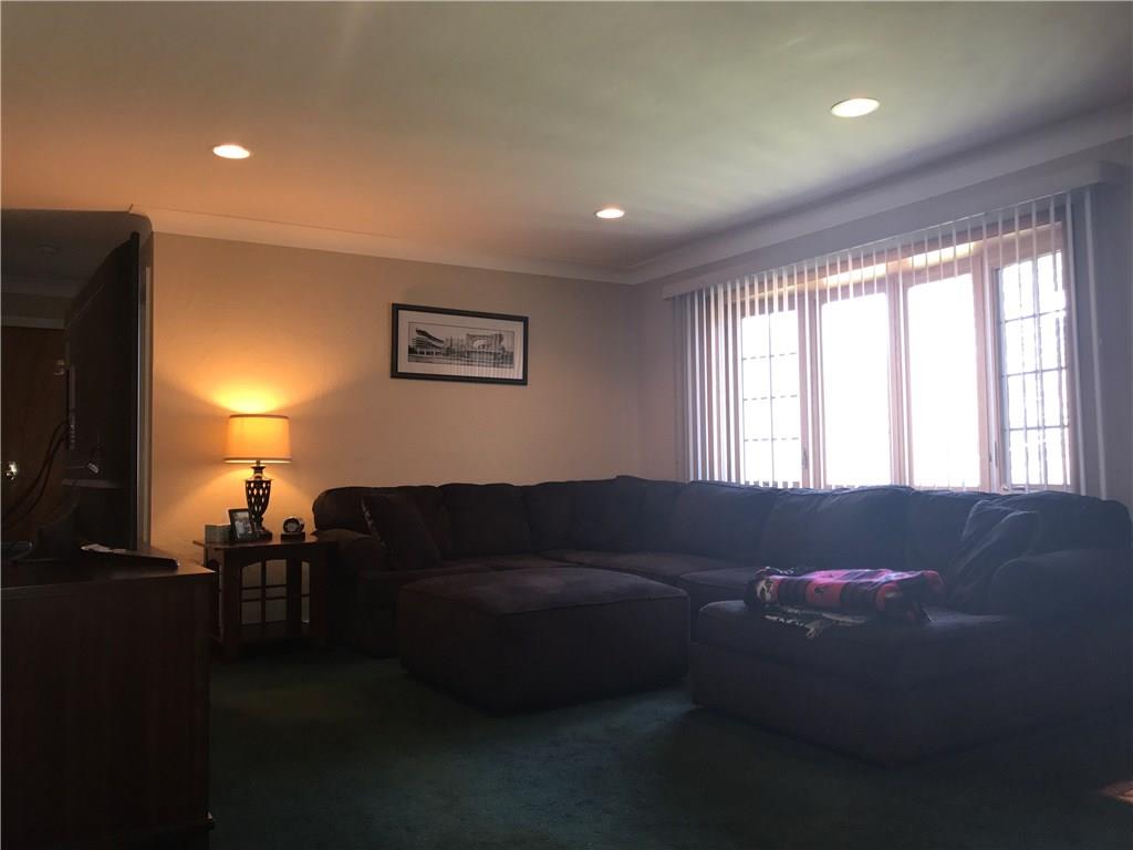 2379 Saunders Station Road Monroeville, PA 15146 - Photo 4 of 25 Gallery Image 4