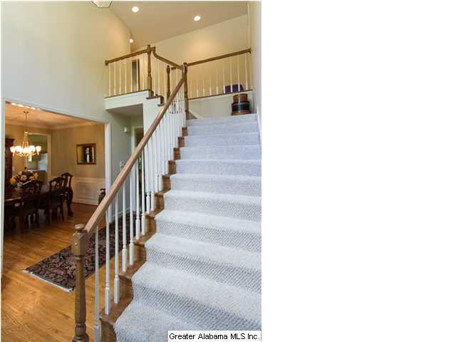1714 Sandy Ridge Way Birmingham, AL 35244 - Photo 4 of 32