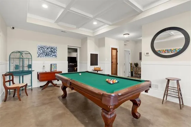 a picture of a counter top space