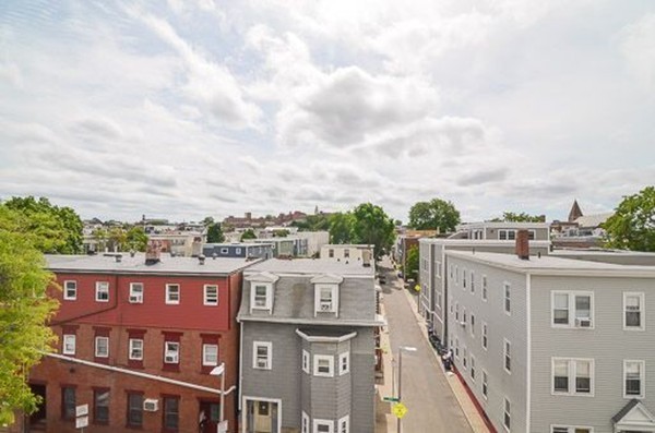 236 E Street, Unit 3 Boston, MA 02127 - Photo 1 of 12
