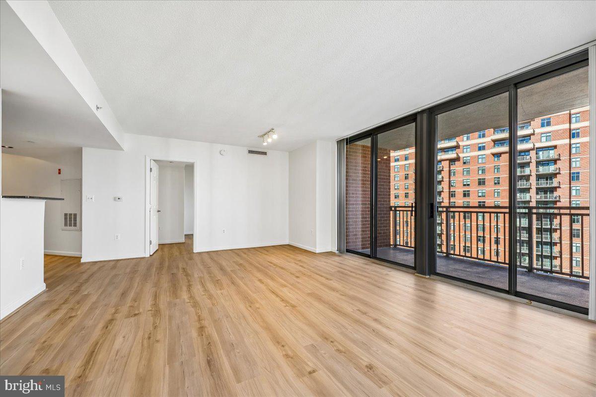 11710 Old Georgetown Road, Unit 1029 North Bethesda, MD 20852 - Photo 15 of 70
